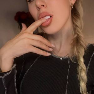 Profile picture - Lady OMG