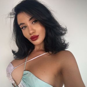 Profile picture - Faylinne Doll