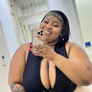 Profile picture - ChubbyChickxxx