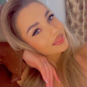 Profile picture - ShadiaGrey