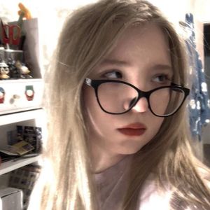 Profile picture - Laura