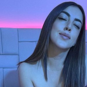 Profile picture - Ariel Loveyes