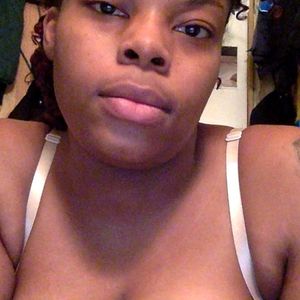 Profile picture - PetiteLisa