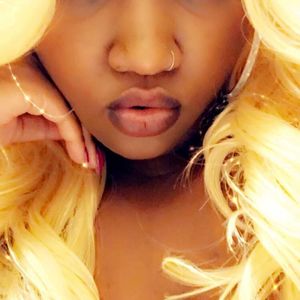 Profile picture - LolaLuv