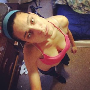 Profile picture - sexy wild tiger lily