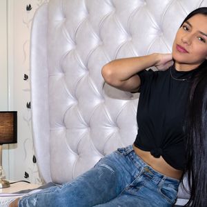 Mia ️ Live Cams | Teams, Discord & Telegram