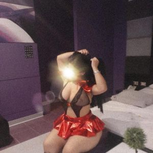 Profile picture - Paula Regina