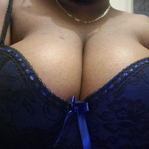 Profile picture - Demi Faye