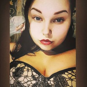 Profile picture - ShyStrawberry