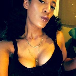 Profile picture - GoddessAminaBordeaux