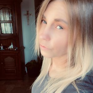 Profile picture - Jennifer Coombs