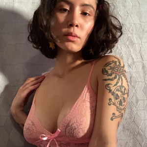 Profile picture - dream girlfriend