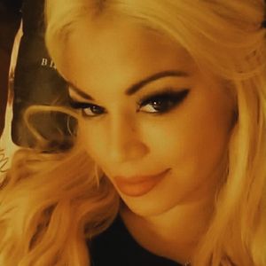 Profile picture - VikkiGold