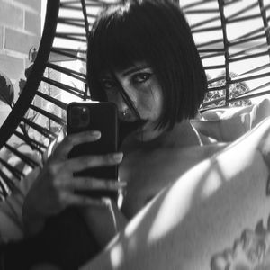 Female Profile & Live Cam Show SkyPrivate