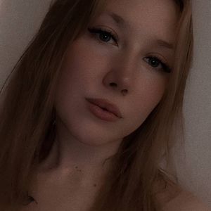 Profile picture - Lily