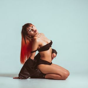 Profile picture - AnneDark