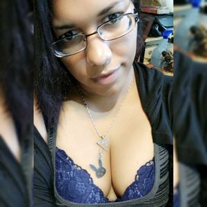 Profile picture - Ellie Wizmas