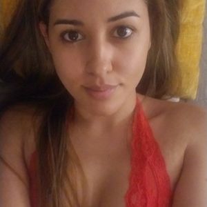 Profile picture - Aryn Adams