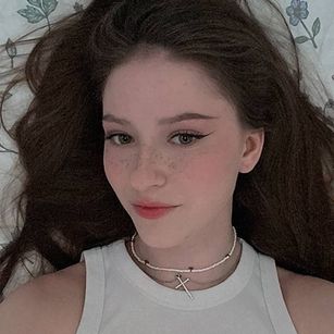 Model - monikacutie skinny