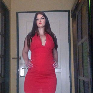 Model - Queen Isla sensual