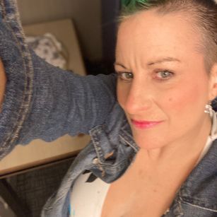 Model - AlexisToppFoxXx dp