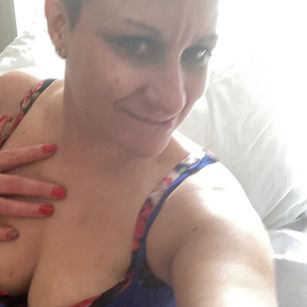 Model - AlexisToppFoxXx dp