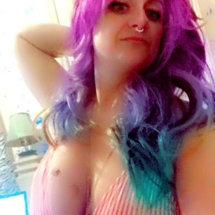 Model - AlexisToppFoxXx dp