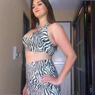 Model - Queen Isla mistress