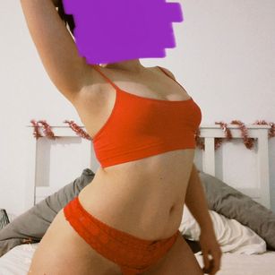 Model - British Domme joi