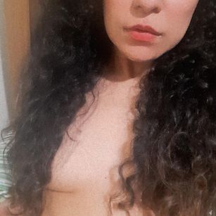 Model - Angelkally EXHIBITIONIST