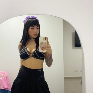 Model - Addison dirty