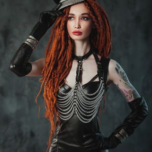 Model - Roxy-Sun masturbation