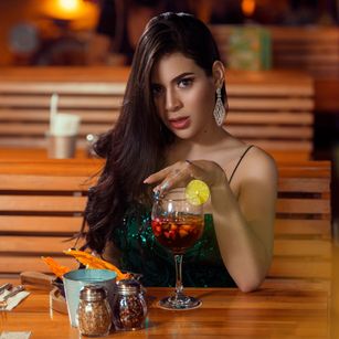 Model - Alicia Gomez anal