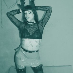 Model - OliviaWave ass