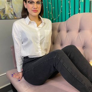 Model - MySweetVeronik spitting