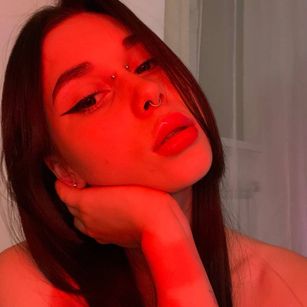 Model - Alisa cam2cam