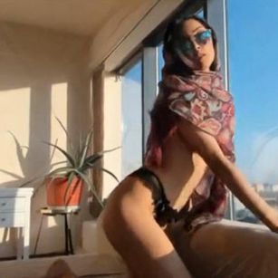 Model - persian_baddie anal