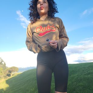 Model - Victoria Brown hairy