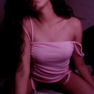 Model - Caiper cabello