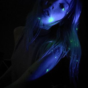 Model - Fiona vibrator