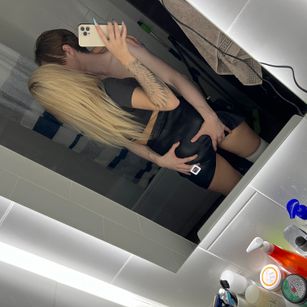 Model - milzporn bdsm