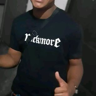 Model - Stiven lake masturbation