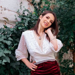 Model - HaylieDawson hairy