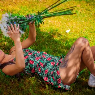 Model - KoralRoux deepthroad