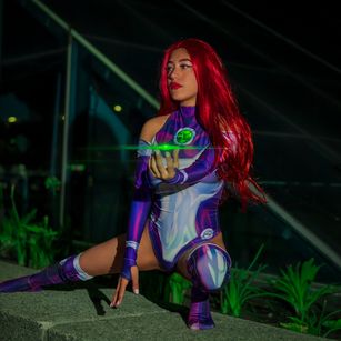 Model - NikyPierce fingering