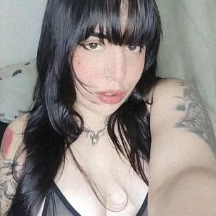 Model - Sabrina Spellman ass