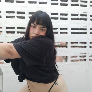 Model - Sabrina Spellman young