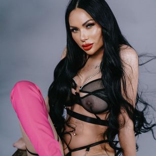 Model - MariDeluxe fetish