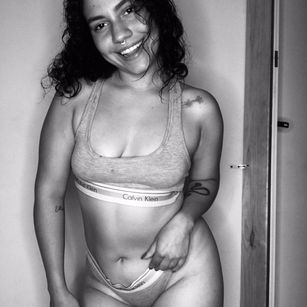 Model - SammyCruz Culona