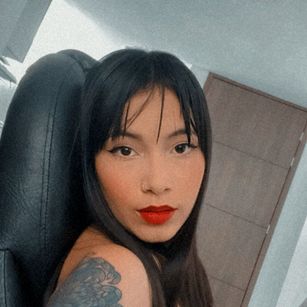 Model - Addison bigass